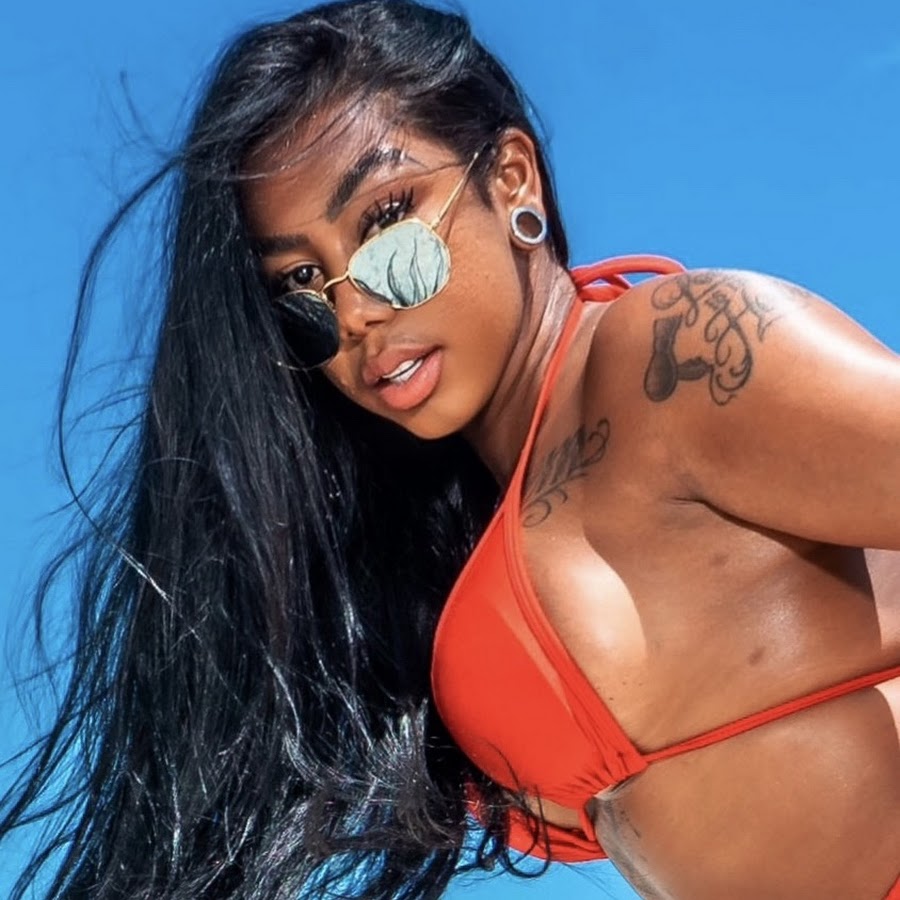 Pocahontas Carioca e Ah Japonesa metendo em novo menage: 10&nbsp;minutos