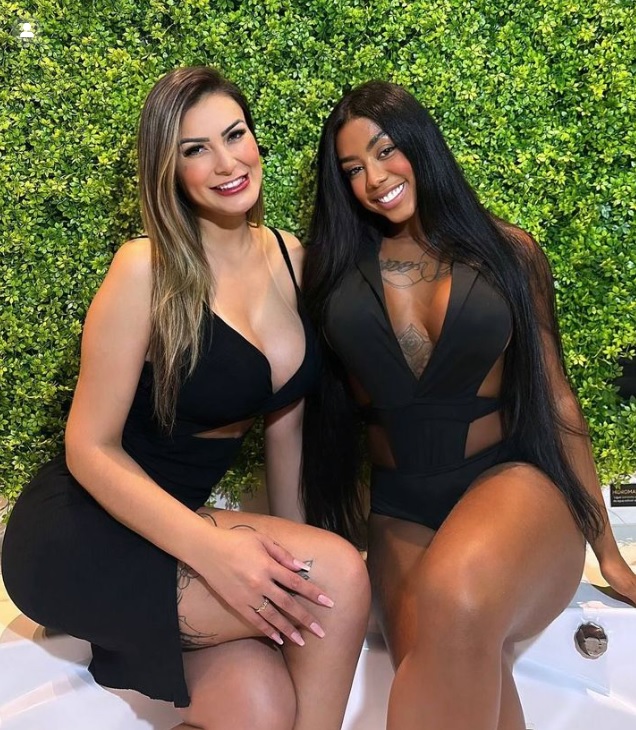 Pocahontas Carioca dando pro namorado da Andresa Urach na frente dela – 20 minutos