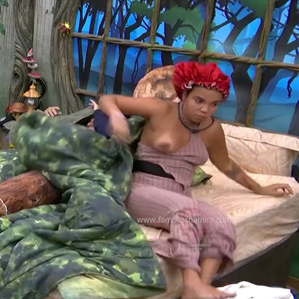 Pitel no BBB24: Pagando peitinho, banhos, Biquini, Piscina e muito&nbsp;mais!