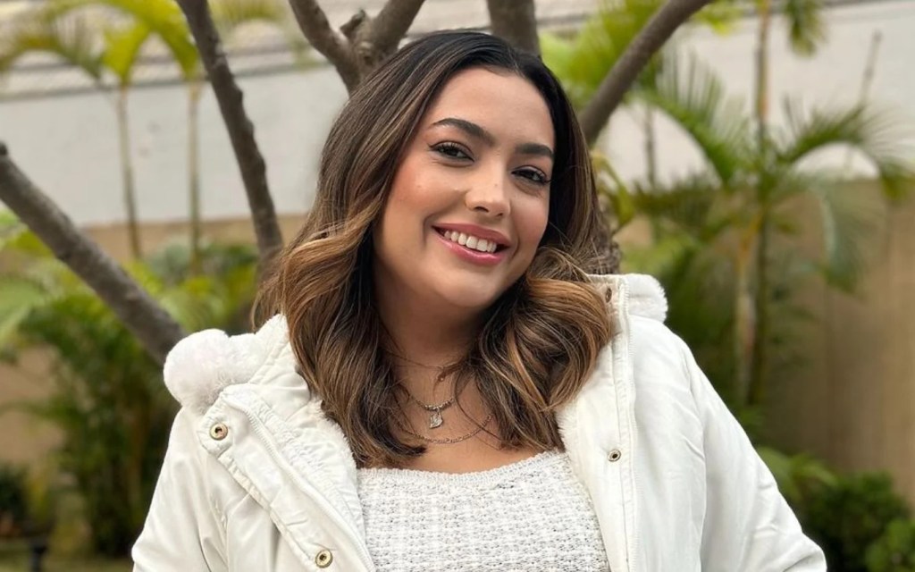 Todos os Flagras de Camila Moura em A Fazenda 16: Melhores momentos, peitinhos e muito&nbsp;mais